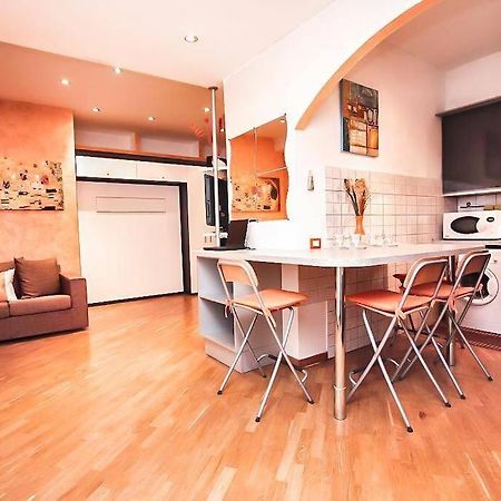 Petite Home In Rome Bagian luar foto
